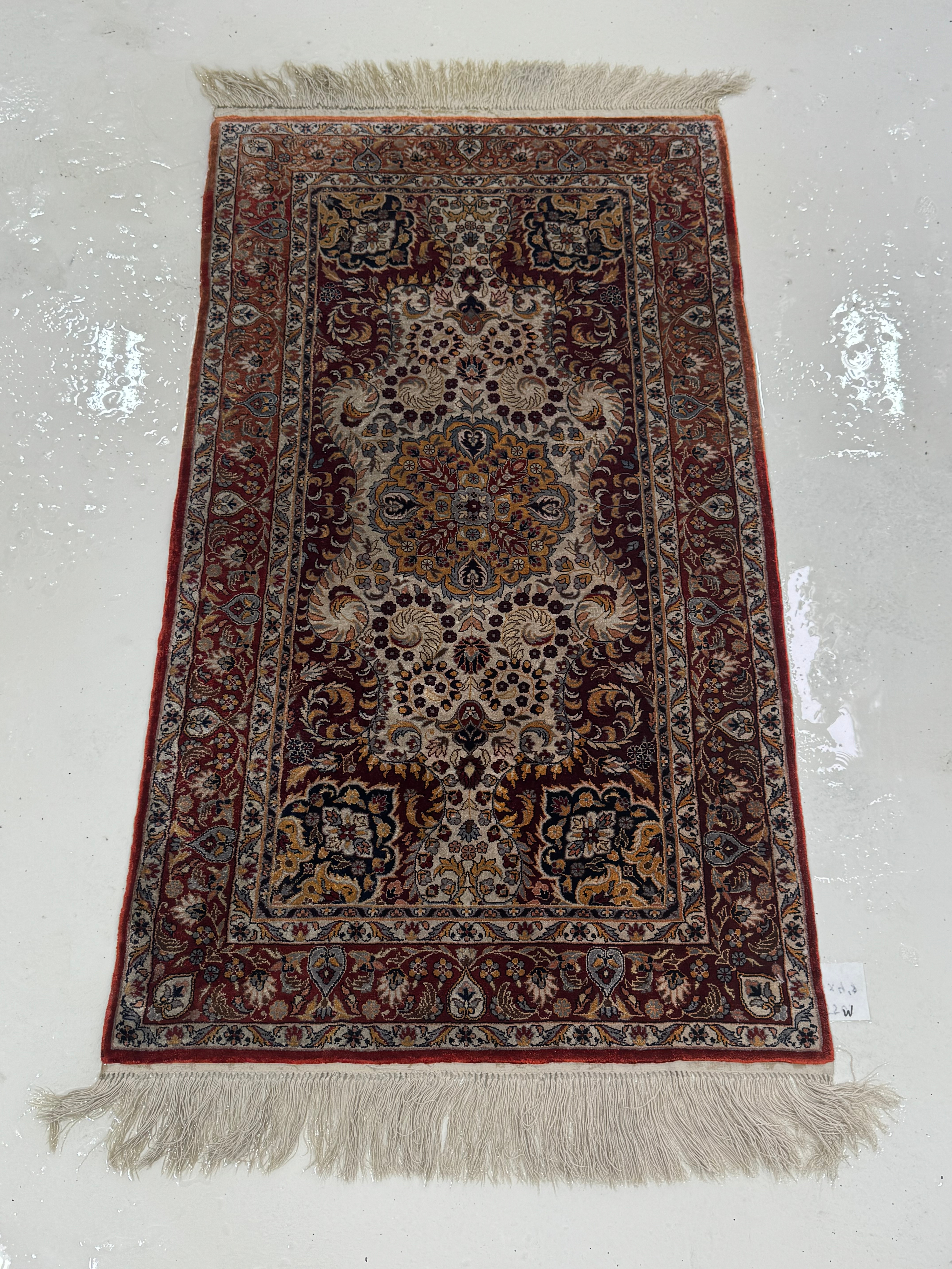 Rug before cleaning